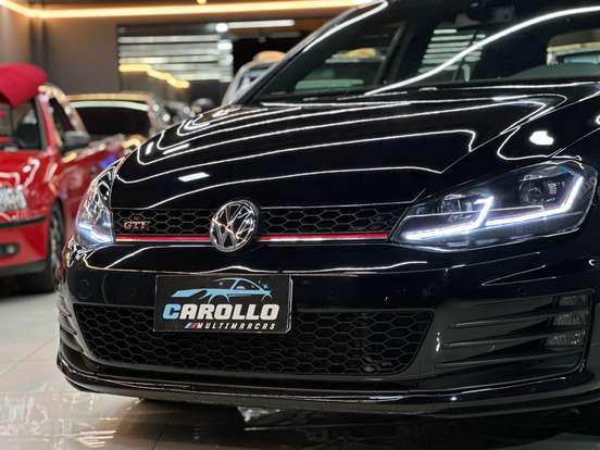 VOLKSWAGEN-GOLF-2013