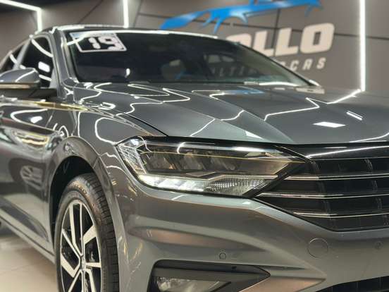 VOLKSWAGEN-JETTA-1.4 250 TSI TOTAL FLEX COMFORTLINE TIPTRONIC VOLKSWAGEN-JETTA-2018