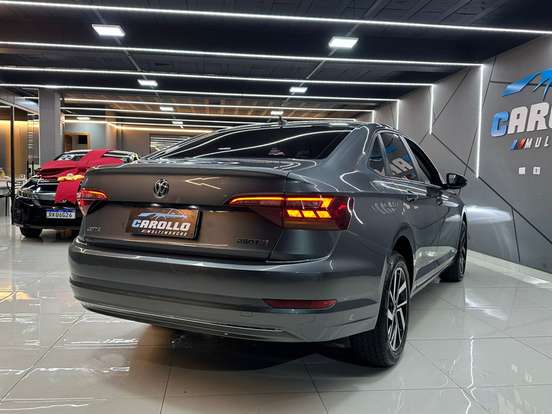 VOLKSWAGEN-JETTA-1.4 250 TSI TOTAL FLEX COMFORTLINE TIPTRONIC VOLKSWAGEN-JETTA-2018