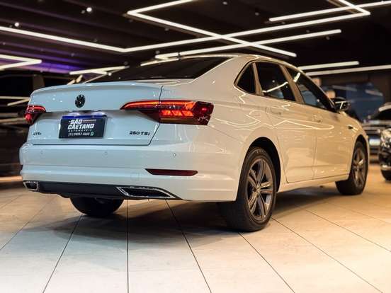 VOLKSWAGEN-JETTA-1.4 250 TSI TOTAL FLEX R-LINE TIPTRONIC VOLKSWAGEN-JETTA-2018