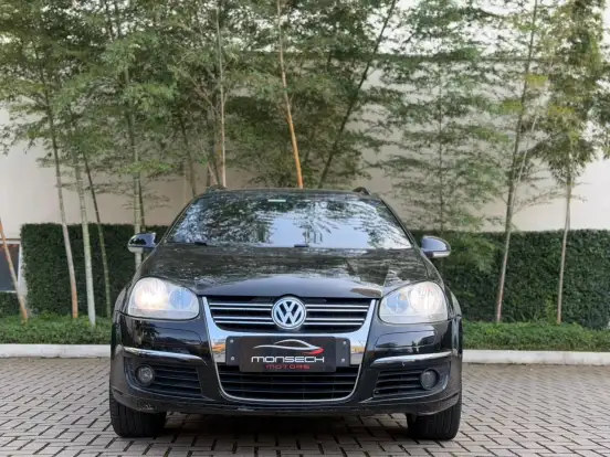 VOLKSWAGEN-JETTA-2.5 I VARIANT 20V 170CV GASOLINA 4P TIPTRONIC VOLKSWAGEN-JETTA-2009