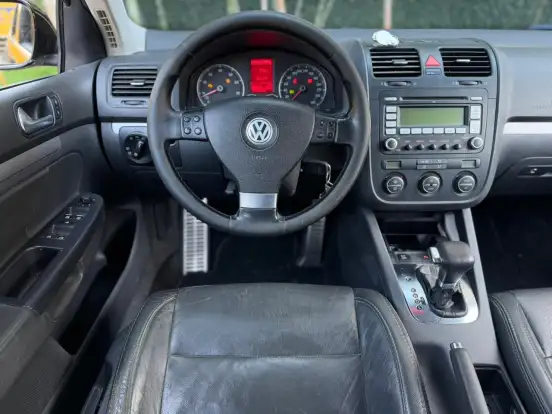VOLKSWAGEN-JETTA-2.5 I VARIANT 20V 170CV GASOLINA 4P TIPTRONIC VOLKSWAGEN-JETTA-2009