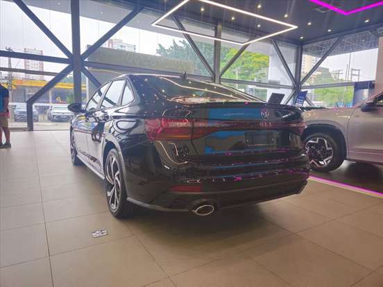 VOLKSWAGEN-JETTA-2026