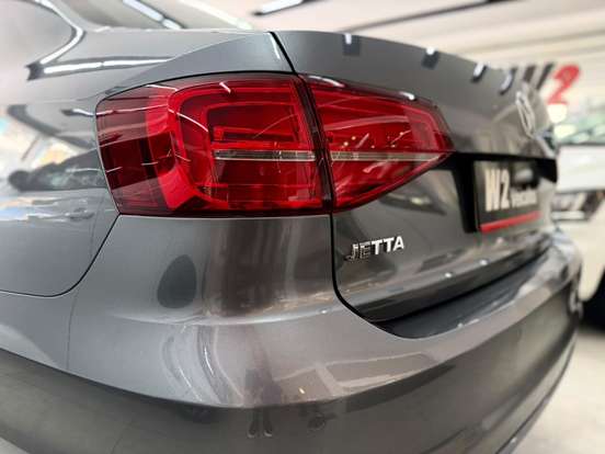 VOLKSWAGEN-JETTA-2.0 TSI HIGHLINE 211CV GASOLINA 4P TIPTRONIC VOLKSWAGEN-JETTA-2015