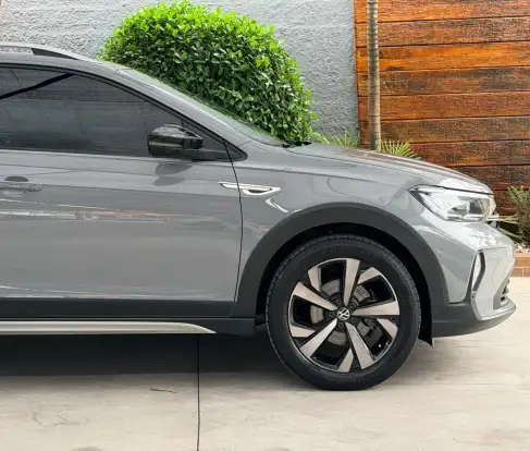 VOLKSWAGEN-NIVUS-1.0 200 TSI TOTAL FLEX HIGHLINE AUTOMÁTICO VOLKSWAGEN-NIVUS-2022