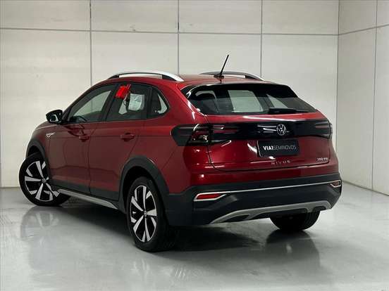 VOLKSWAGEN-NIVUS-1.0 200 TSI TOTAL FLEX HIGHLINE AUTOMÁTICO VOLKSWAGEN-NIVUS-2023