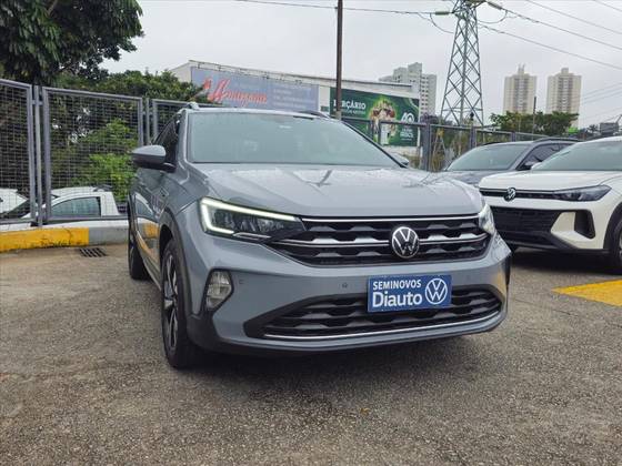 VOLKSWAGEN NIVUS 1.0 200 TSI TOTAL FLEX HIGHLINE AUTOMÁTICO
