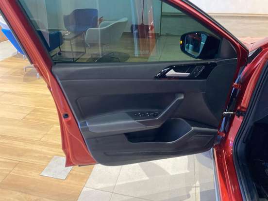 VOLKSWAGEN-NIVUS-1.0 200 TSI TOTAL FLEX HIGHLINE AUTOMÁTICO VOLKSWAGEN-NIVUS-2021