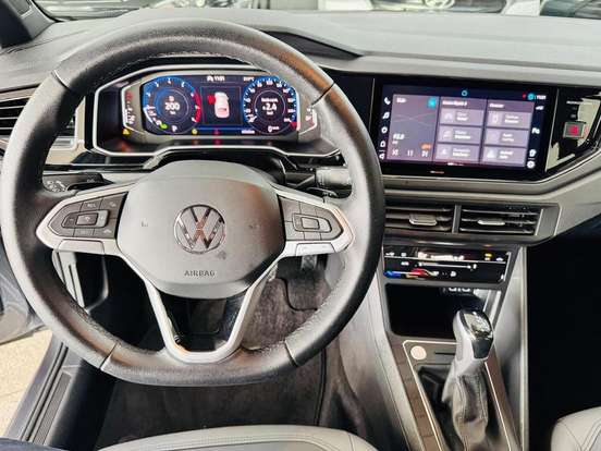 VOLKSWAGEN-NIVUS-1.0 200 TSI TOTAL FLEX HIGHLINE AUTOMÁTICO VOLKSWAGEN-NIVUS-2023