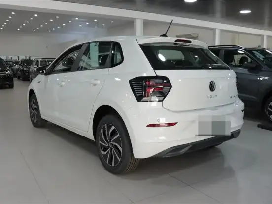 VOLKSWAGEN-POLO-1.0 170 TSI HIGHLINE AUTOMÁTICO VOLKSWAGEN-POLO-2025