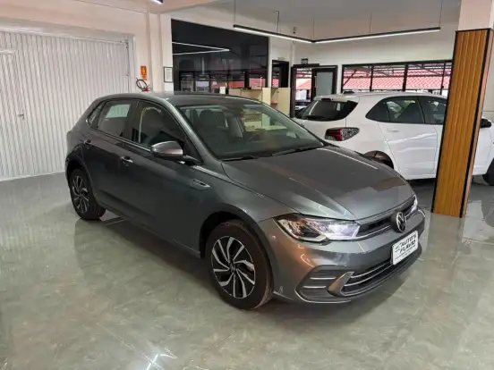 VOLKSWAGEN-POLO-1.0 170 TSI HIGHLINE AUTOMÁTICO VOLKSWAGEN-POLO-2025