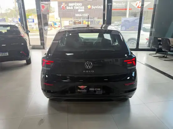 VOLKSWAGEN-POLO-2022