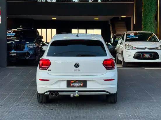 VOLKSWAGEN-POLO-2024