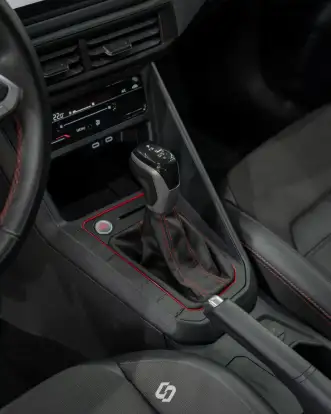 VOLKSWAGEN-POLO-2024