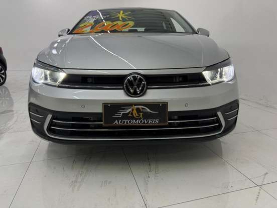 VOLKSWAGEN-POLO-2024