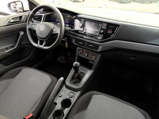 VOLKSWAGEN-POLO-1.0 170 TSI MANUAL VOLKSWAGEN-POLO-2023