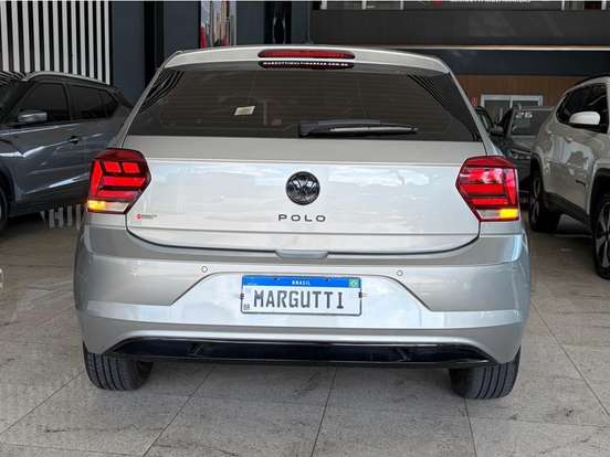 VOLKSWAGEN-POLO-1.0 200 TSI COMFORTLINE AUTOMÁTICO VOLKSWAGEN-POLO-2017