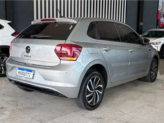 VOLKSWAGEN-POLO-1.0 200 TSI COMFORTLINE AUTOMÁTICO VOLKSWAGEN-POLO-2017