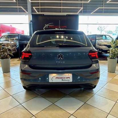 VOLKSWAGEN-POLO-2023