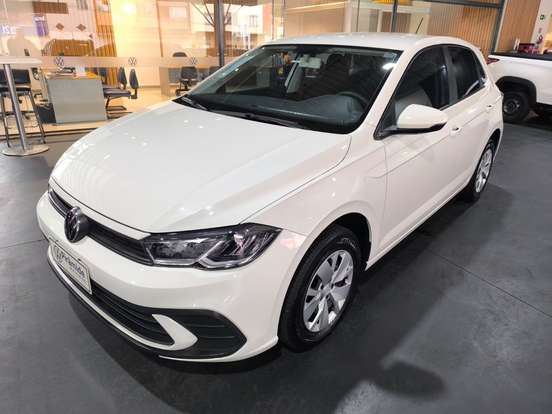 VOLKSWAGEN-POLO-2023