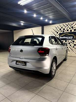 VOLKSWAGEN-POLO-2019
