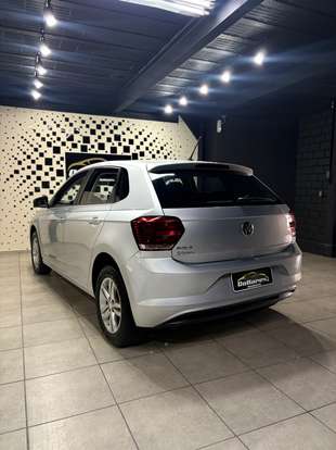 VOLKSWAGEN-POLO-2019