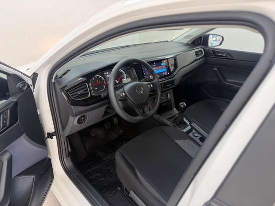 VOLKSWAGEN-POLO-2024