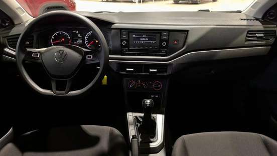 VOLKSWAGEN-POLO-2024