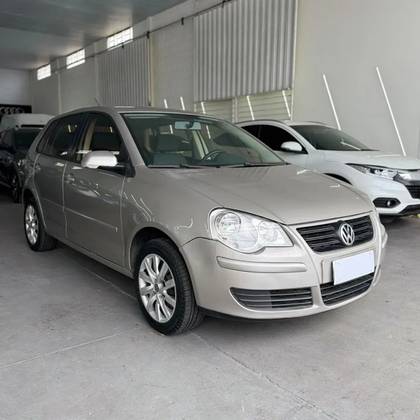 VOLKSWAGEN POLO 1.6 MI 8V FLEX 4P MANUAL