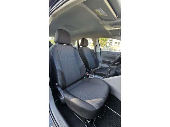 VOLKSWAGEN-POLO-2019