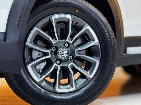 VOLKSWAGEN-SAVEIRO-1.6 CROSS CD 16V FLEX 2P MANUAL VOLKSWAGEN-SAVEIRO-2017