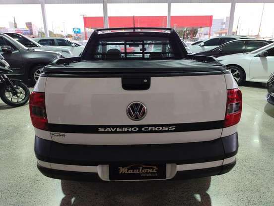 VOLKSWAGEN-SAVEIRO-2015