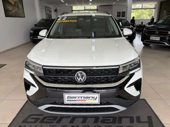 VOLKSWAGEN-TAOS-2022