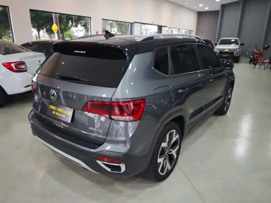 VOLKSWAGEN-TAOS-1.4 250 TSI TOTAL FLEX HIGHLINE AUTOMÁTICO VOLKSWAGEN-TAOS-2024