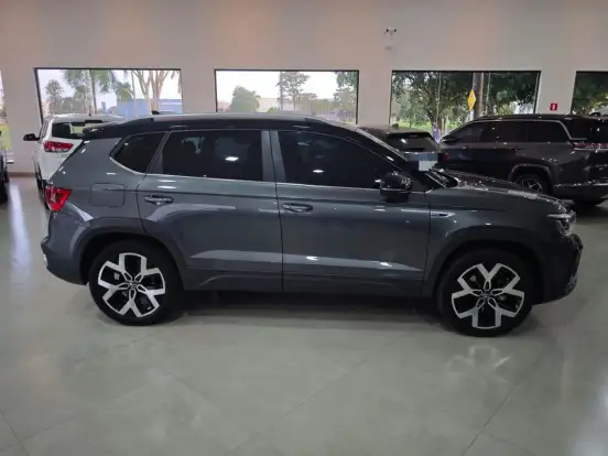 VOLKSWAGEN-TAOS-1.4 250 TSI TOTAL FLEX HIGHLINE AUTOMÁTICO VOLKSWAGEN-TAOS-2024