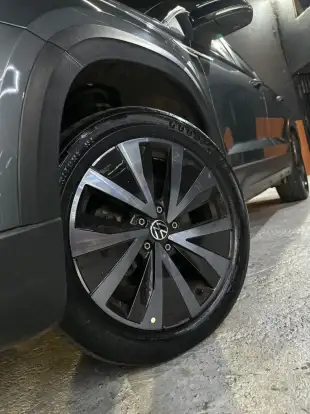 VOLKSWAGEN-TAOS-2022