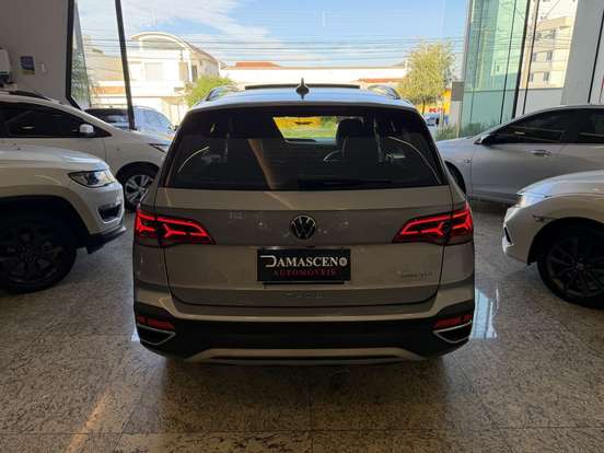 VOLKSWAGEN-TAOS-1.4 250 TSI TOTAL FLEX HIGHLINE AUTOMÁTICO VOLKSWAGEN-TAOS-2021