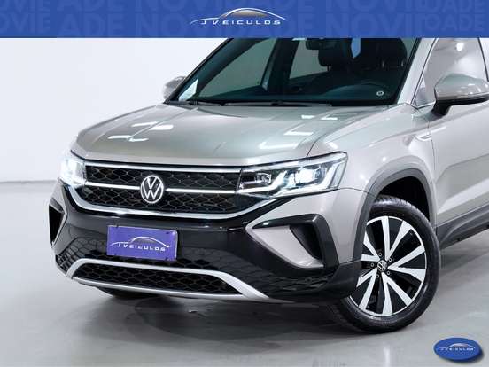 VOLKSWAGEN-TAOS-2023