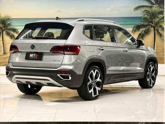 VOLKSWAGEN-TAOS-1.4 250 TSI TOTAL FLEX HIGHLINE AUTOMÁTICO VOLKSWAGEN-TAOS-2024