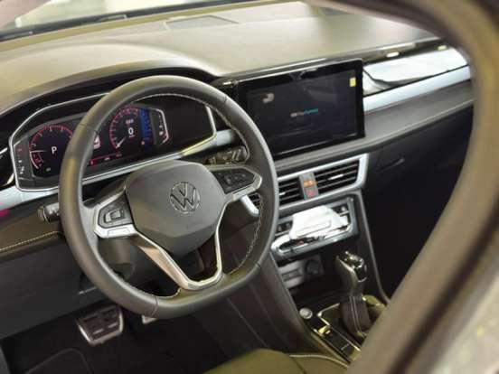 VOLKSWAGEN-TAOS-1.4 250 TSI TOTAL FLEX HIGHLINE AUTOMÁTICO VOLKSWAGEN-TAOS-2026