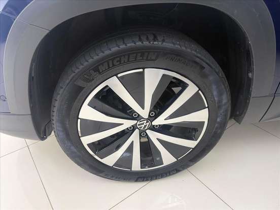 VOLKSWAGEN-TAOS-1.4 250 TSI TOTAL FLEX HIGHLINE AUTOMÁTICO VOLKSWAGEN-TAOS-2023