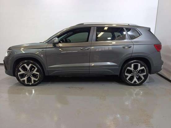 VOLKSWAGEN-TAOS-1.4 250 TSI TOTAL FLEX HIGHLINE AUTOMÁTICO VOLKSWAGEN-TAOS-2024