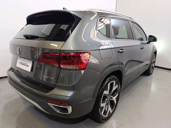 VOLKSWAGEN-TAOS-1.4 250 TSI TOTAL FLEX HIGHLINE AUTOMÁTICO VOLKSWAGEN-TAOS-2024