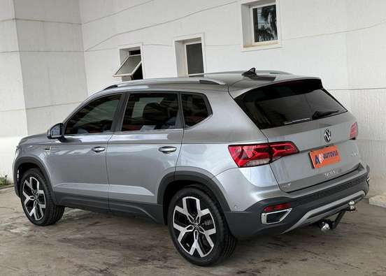 VOLKSWAGEN-TAOS-2024