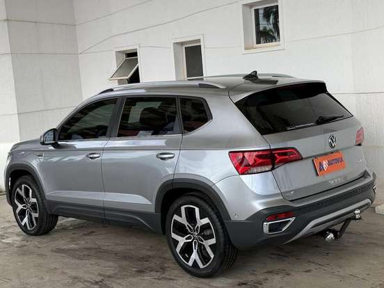 VOLKSWAGEN-TAOS-1.4 250 TSI TOTAL FLEX HIGHLINE AUTOMÁTICO VOLKSWAGEN-TAOS-2024