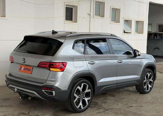 VOLKSWAGEN-TAOS-1.4 250 TSI TOTAL FLEX HIGHLINE AUTOMÁTICO VOLKSWAGEN-TAOS-2024