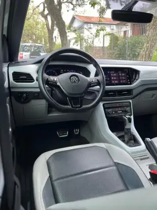 VOLKSWAGEN-T-CROSS-2021