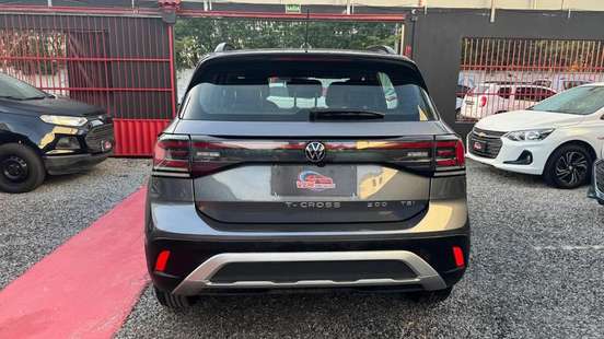 VOLKSWAGEN-T-CROSS-2024