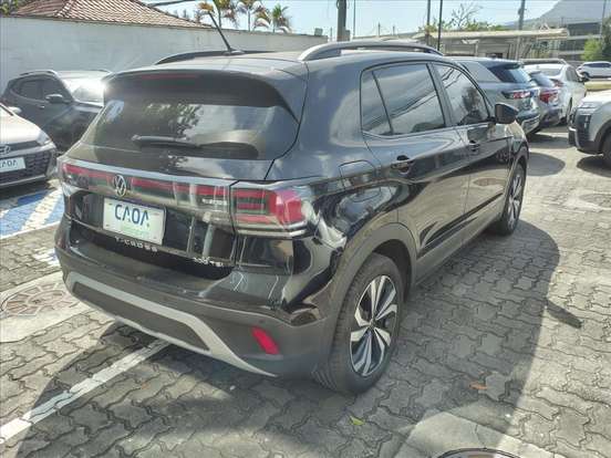 VOLKSWAGEN-T-CROSS-2024