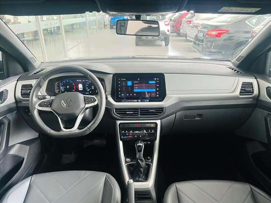VOLKSWAGEN-T-CROSS-2024